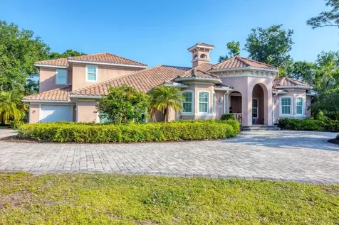 3905 Trentwood Place Sarasota FL 34243