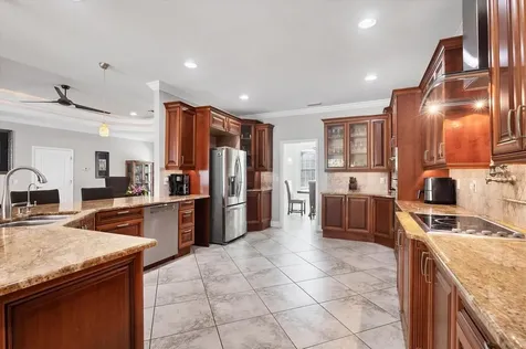 3905 Trentwood Place Sarasota FL 34243