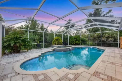 3905 Trentwood Place Sarasota FL 34243