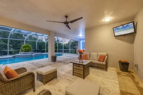 3905 Trentwood Place Sarasota FL 34243