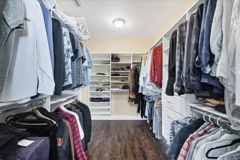 3905 Trentwood Place Sarasota FL 34243