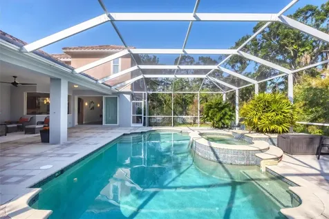 3905 Trentwood Place Sarasota FL 34243