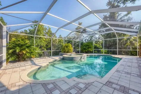 3905 Trentwood Place Sarasota FL 34243