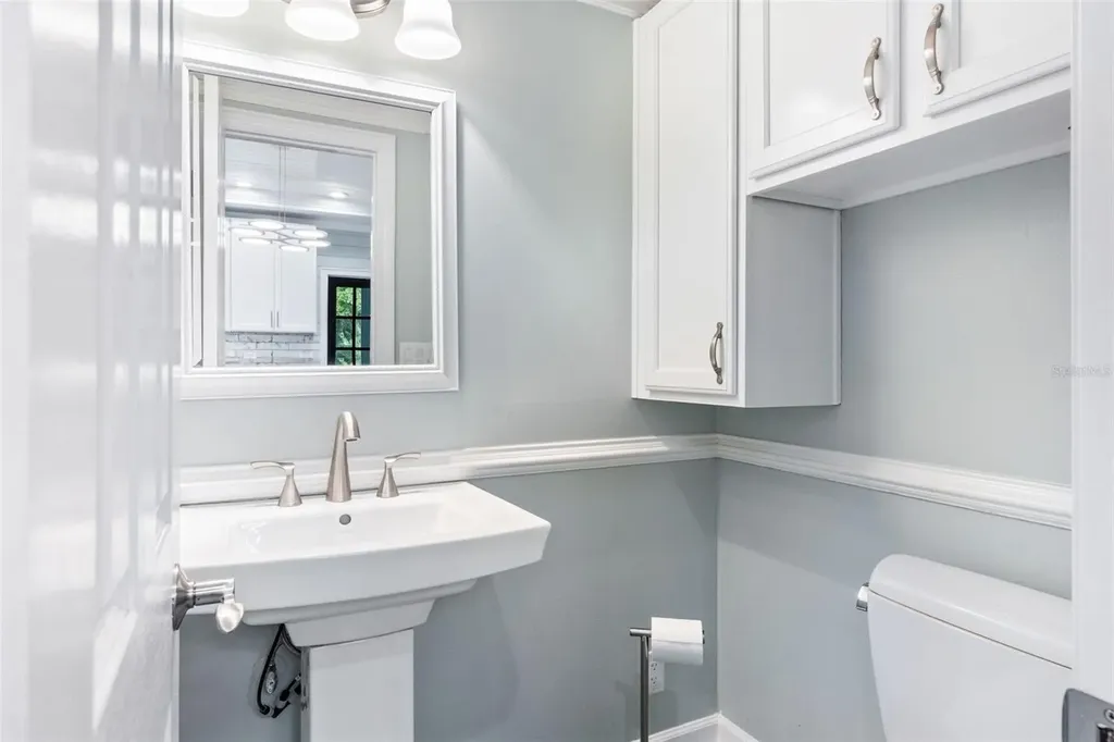 380 Wellington Avenue Oldsmar FL 34677