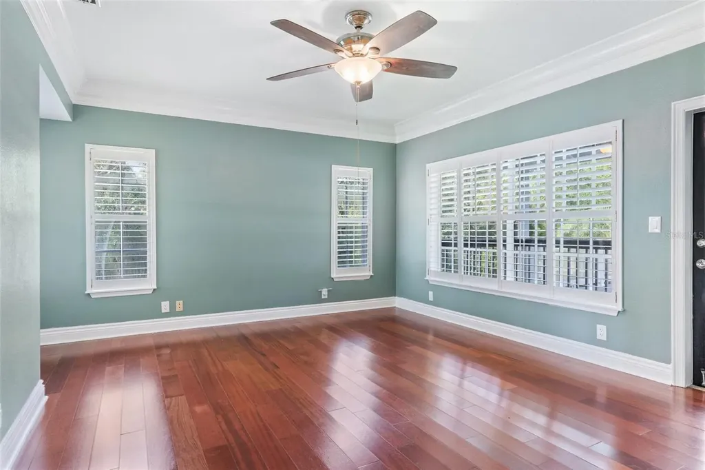 380 Wellington Avenue Oldsmar FL 34677