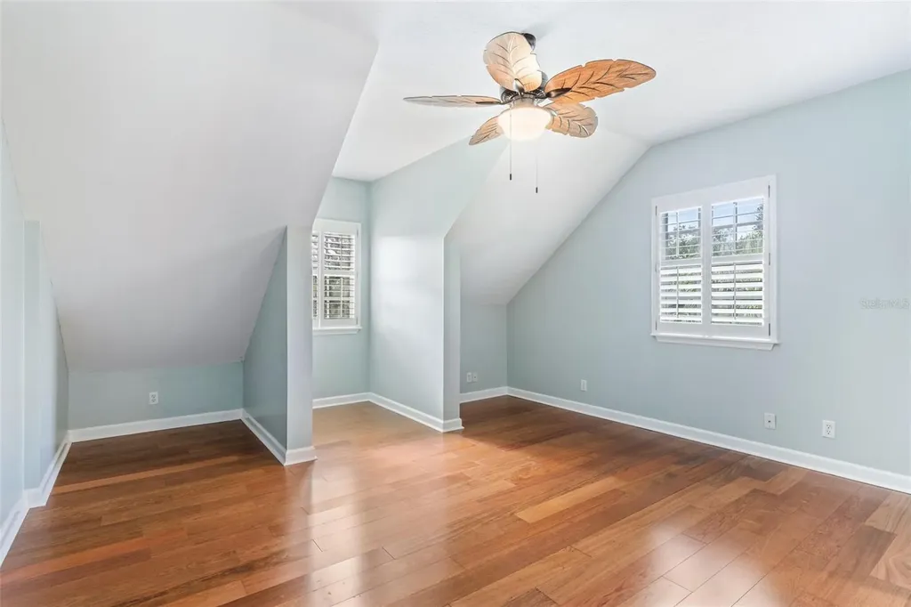 380 Wellington Avenue Oldsmar FL 34677