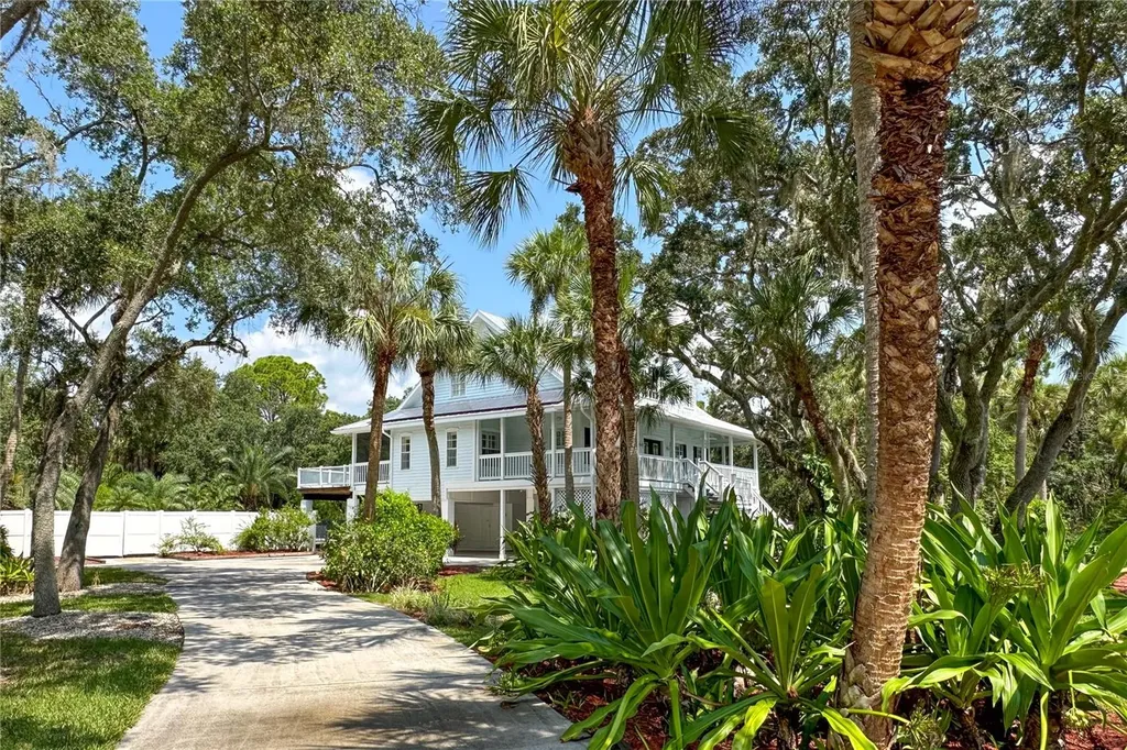 380 Wellington Avenue Oldsmar FL 34677