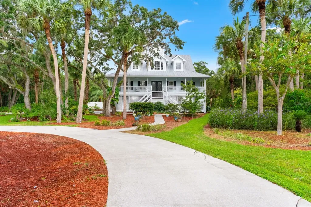 380 Wellington Avenue Oldsmar FL 34677