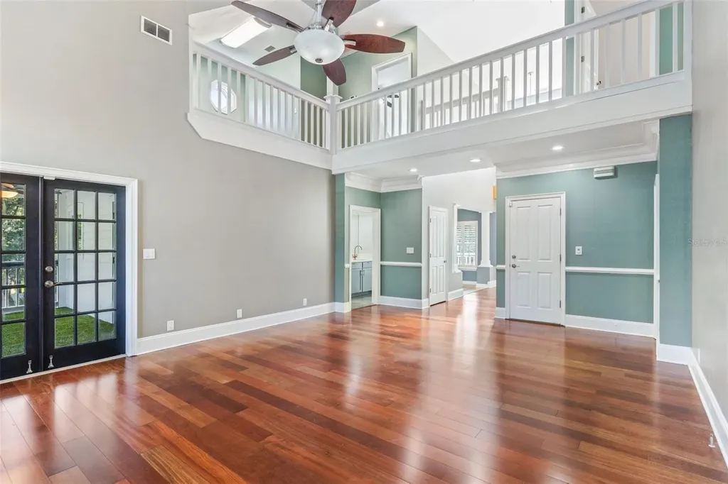 380 Wellington Avenue Oldsmar FL 34677