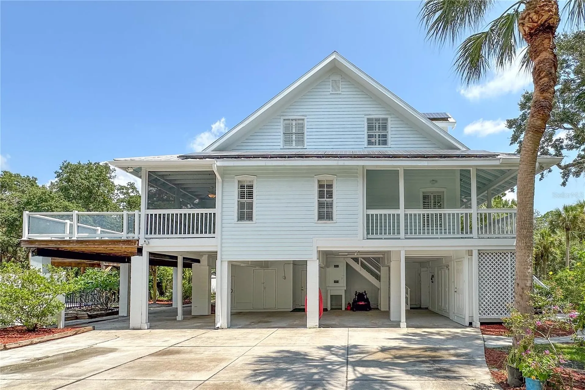 380 Wellington Avenue Oldsmar FL 34677