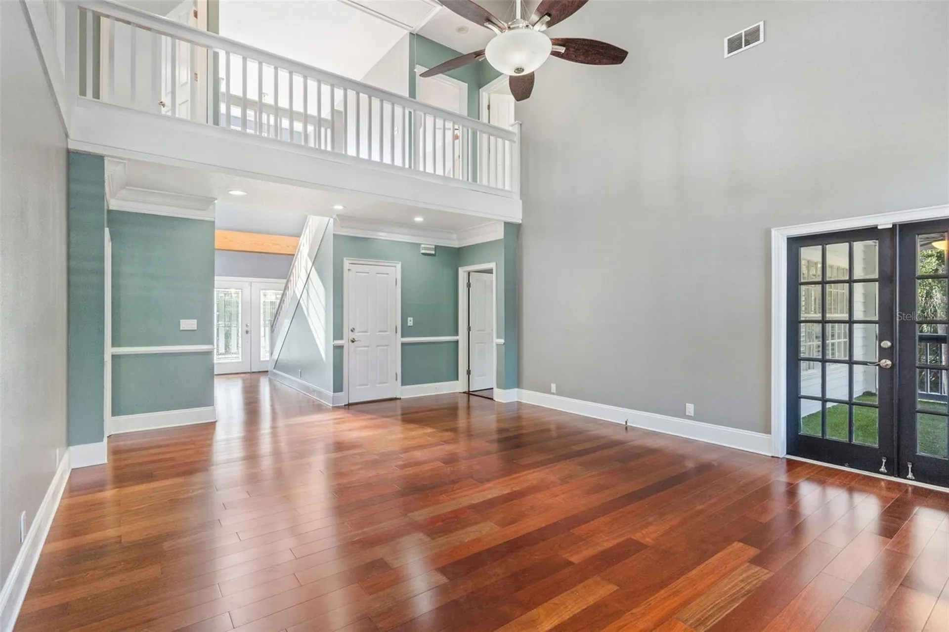380 Wellington Avenue Oldsmar FL 34677