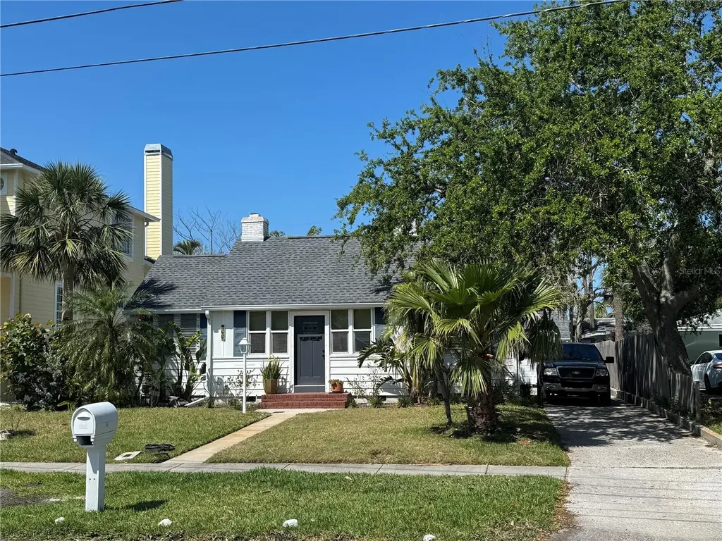 766 Bay Esplanade Clearwater Beach FL 33767
