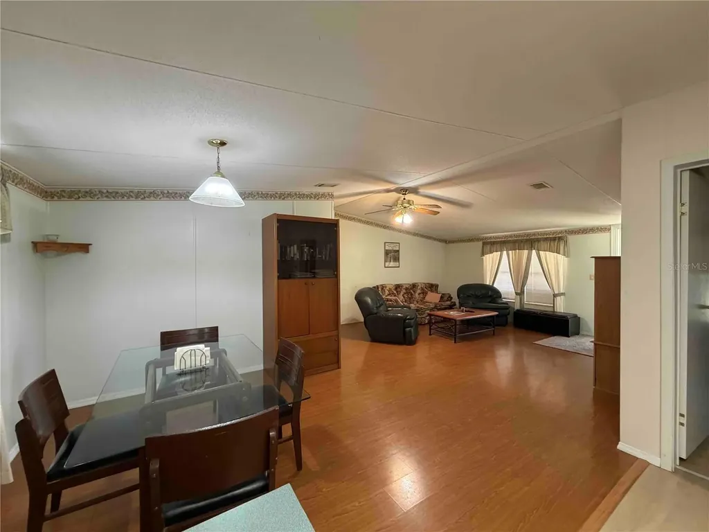 1550 SE 111th Court Morriston FL 32668