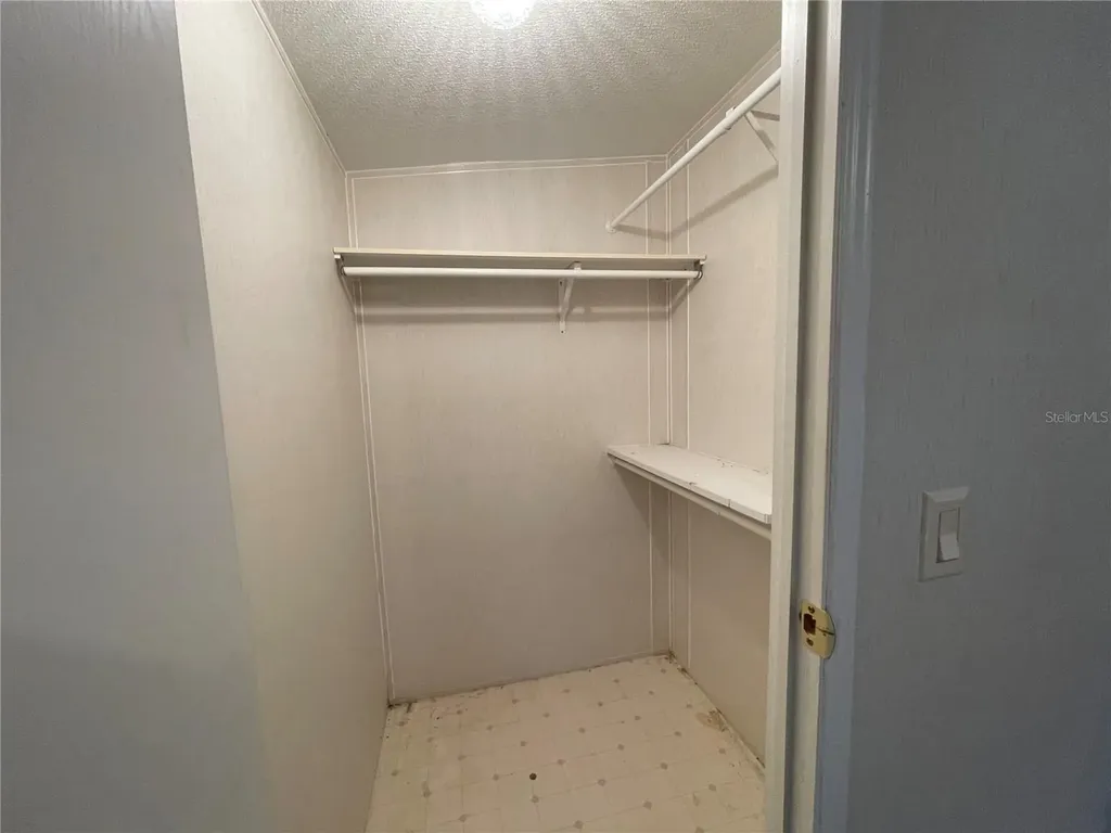 1550 SE 111th Court Morriston FL 32668