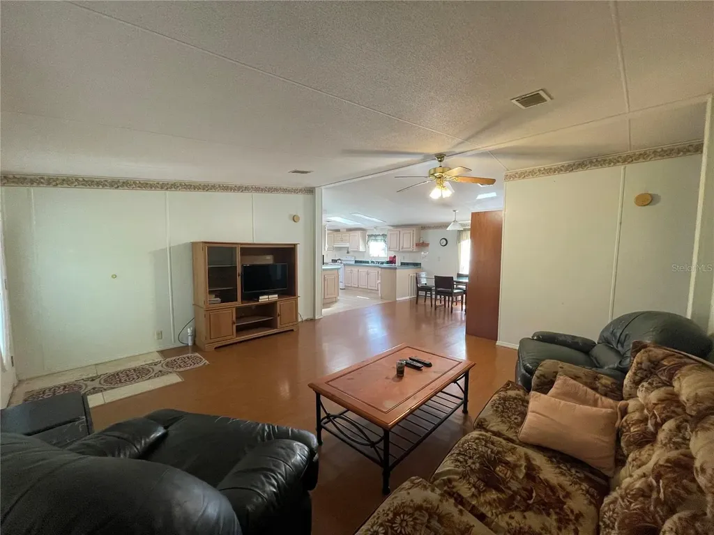 1550 SE 111th Court Morriston FL 32668