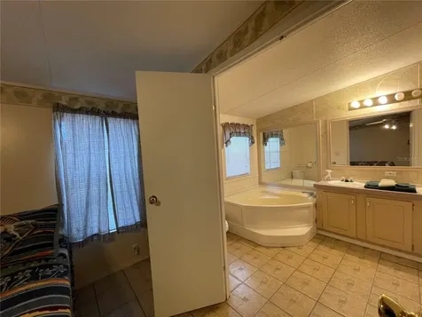 1550 SE 111th Court Morriston FL 32668