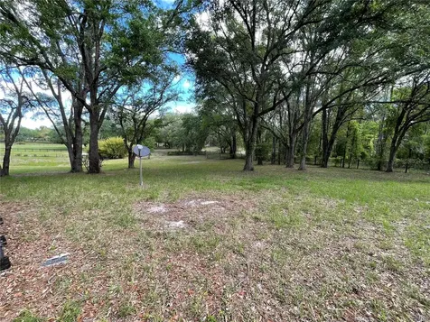 1550 SE 111th Court Morriston FL 32668