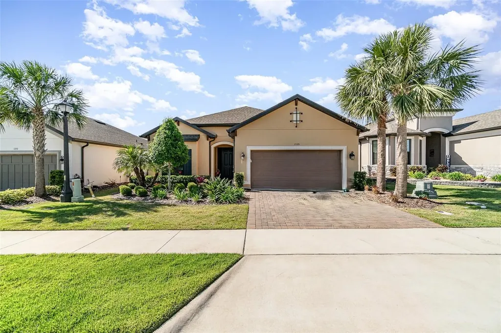 1335 Zeek Ridge Street Clermont FL 34715