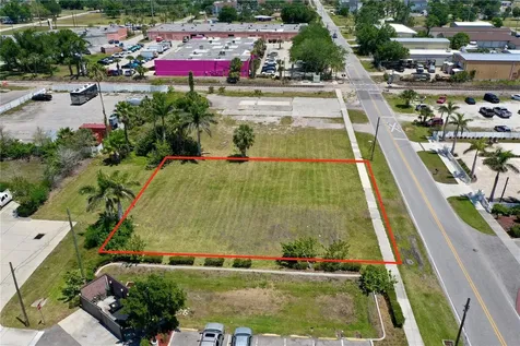 122 E Mckenzie Street Punta Gorda FL 33950