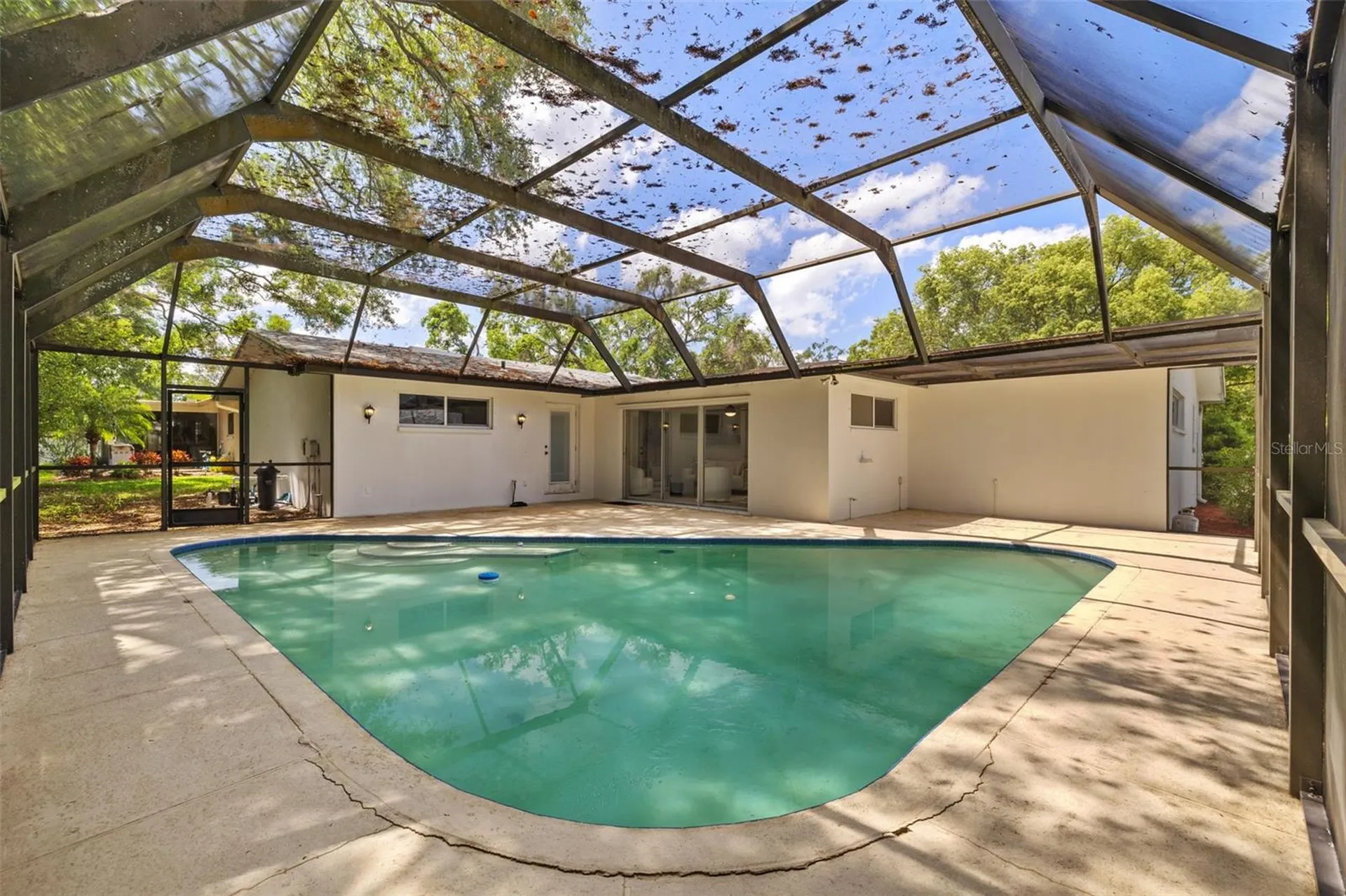 1905 Oro Court Clearwater FL 33764
