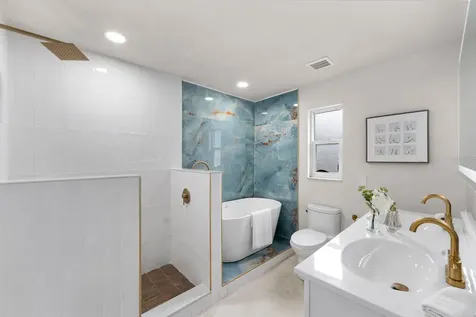 1905 Oro Court Clearwater FL 33764