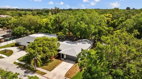 1905 Oro Court Clearwater FL 33764