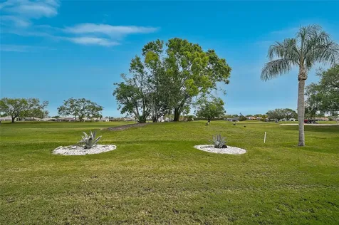 4360 Presidential Avenue Circle E Bradenton FL 34203