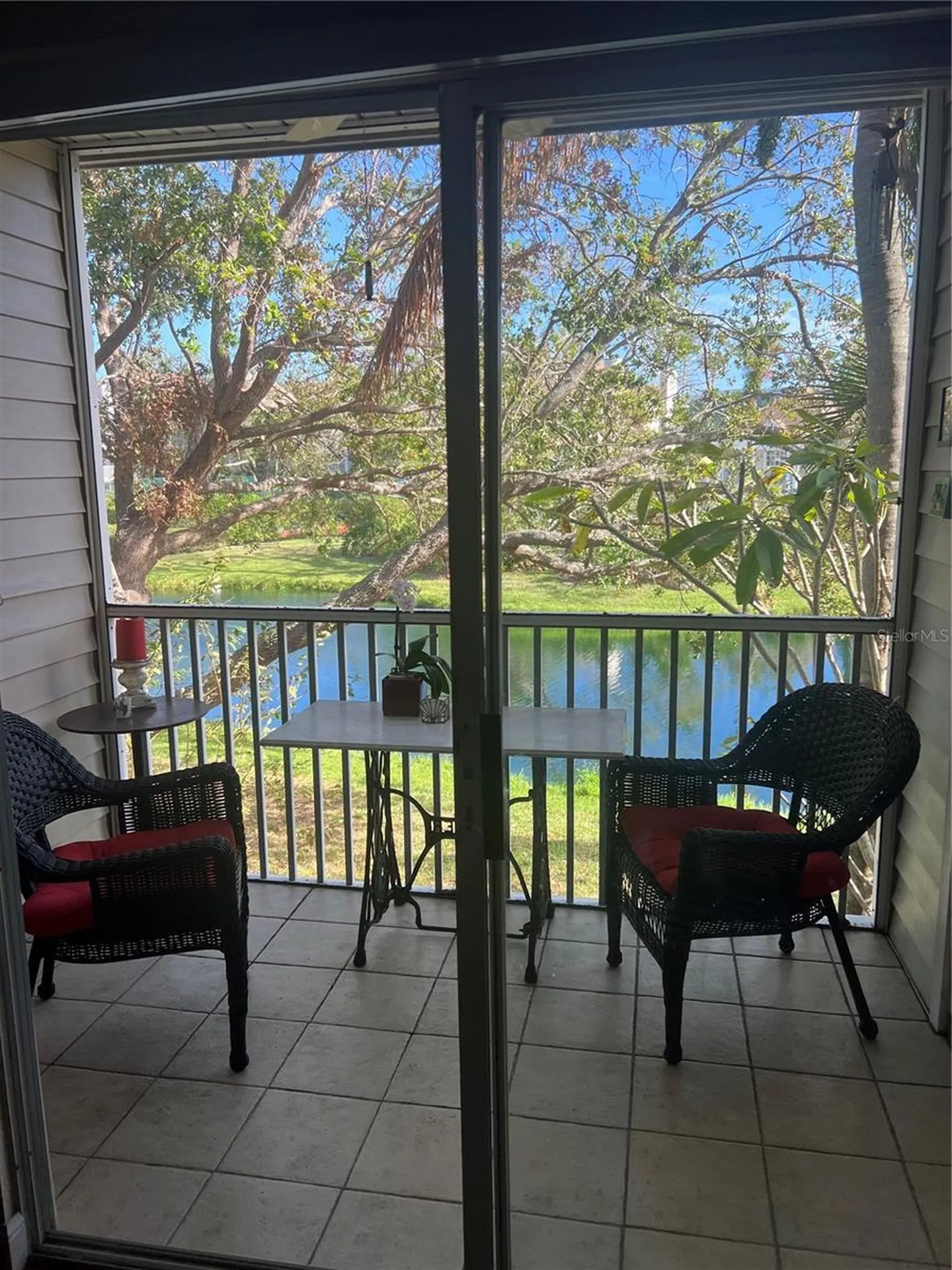 850 S Tamiami Trail Sarasota FL 34236
