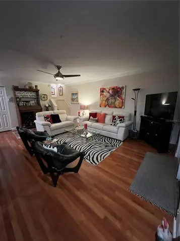 850 S Tamiami Trail Sarasota FL 34236