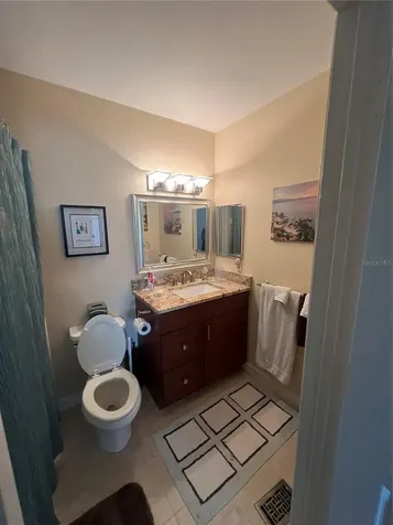 850 S Tamiami Trail Sarasota FL 34236