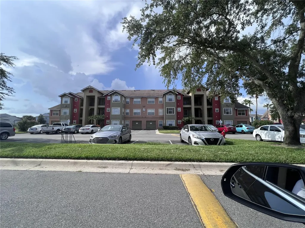 2202 Key West Court Kissimmee FL 34741