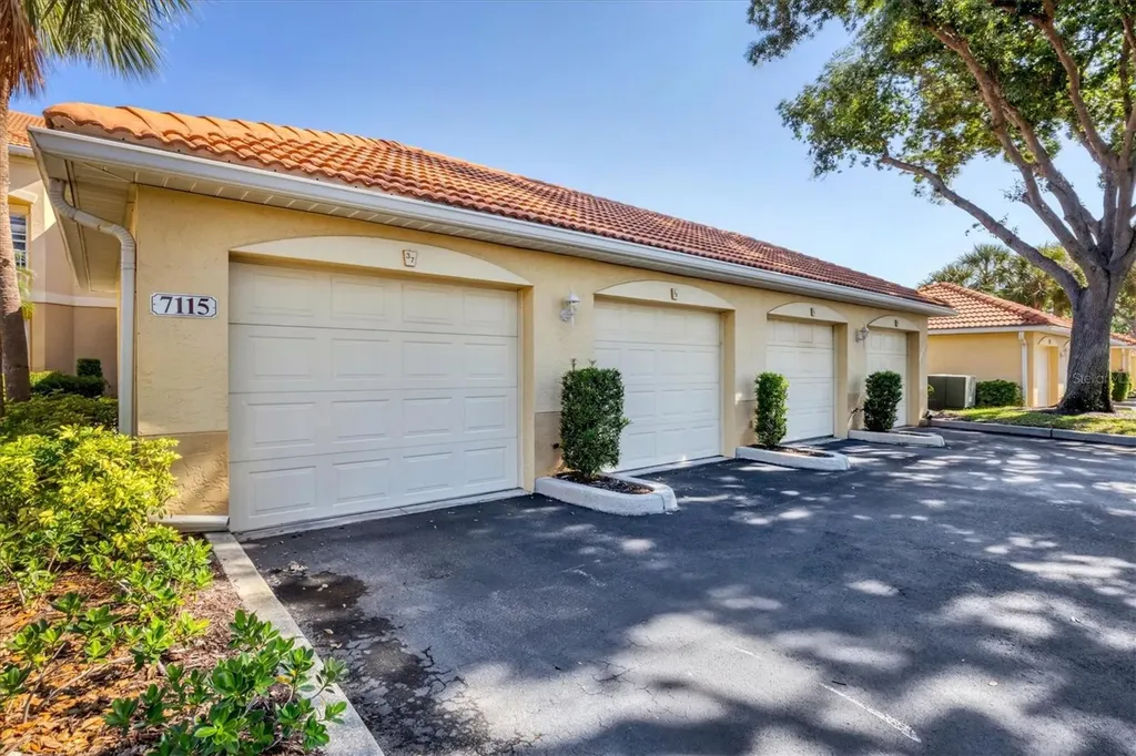 7115 Boca Grove Place Lakewood Ranch FL 34202