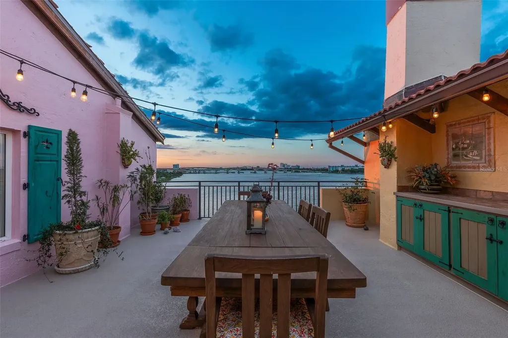 761 Marina Point Drive Daytona Beach FL 32114