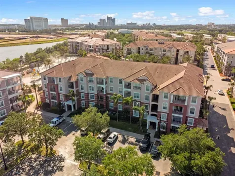 4862 Cayview Avenue Orlando FL 32819
