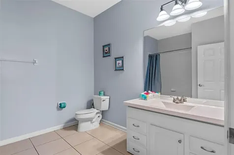 4862 Cayview Avenue Orlando FL 32819