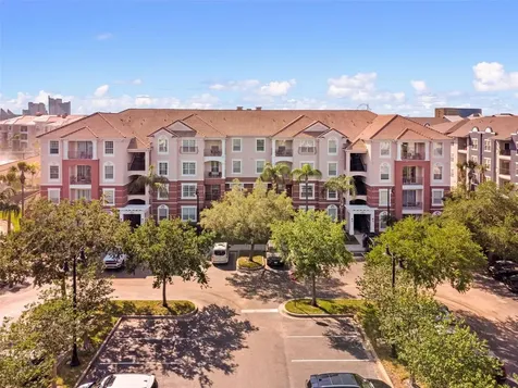 4862 Cayview Avenue Orlando FL 32819