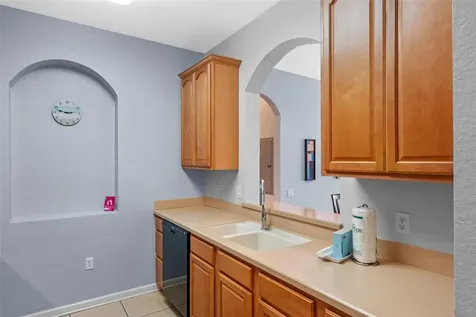 4862 Cayview Avenue Orlando FL 32819