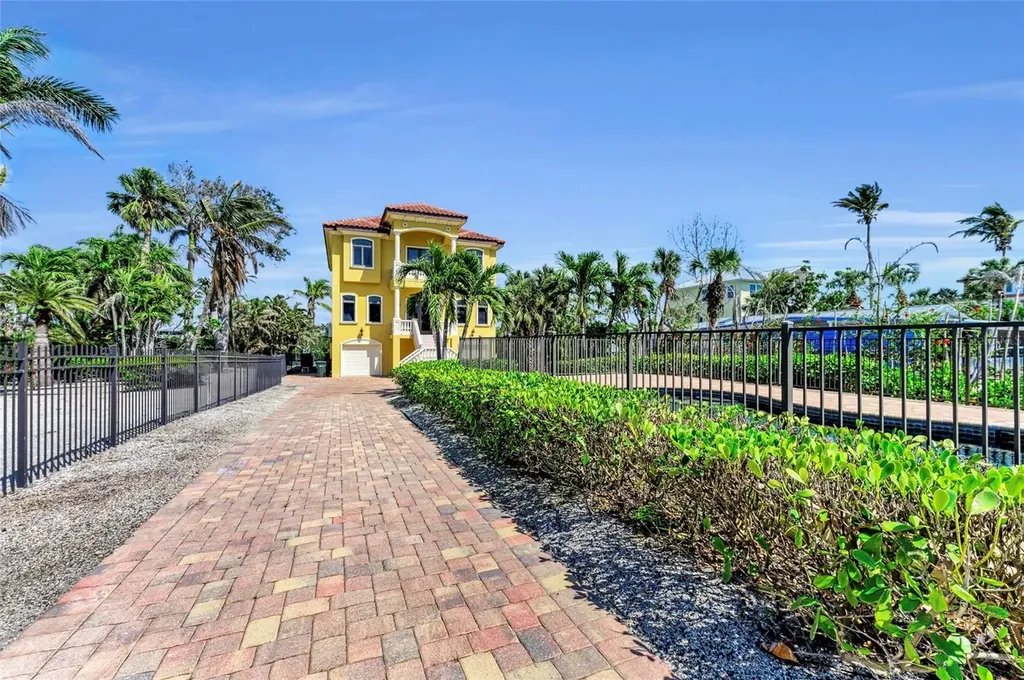 416 Casey Key Road Nokomis FL 34275