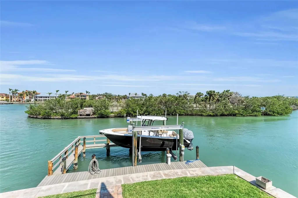 416 Casey Key Road Nokomis FL 34275
