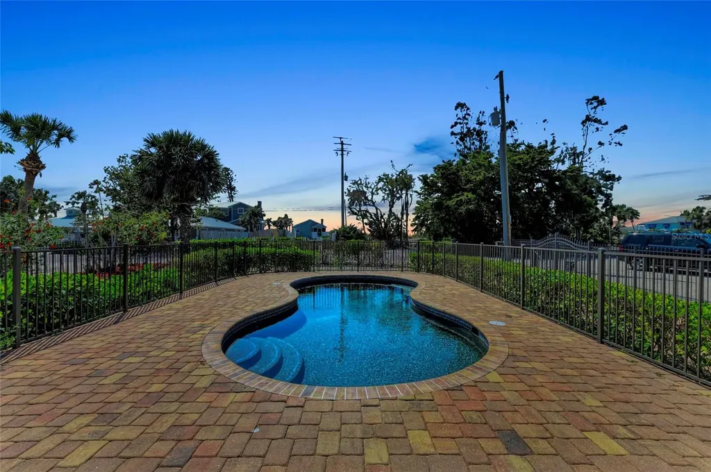 416 Casey Key Road Nokomis FL 34275