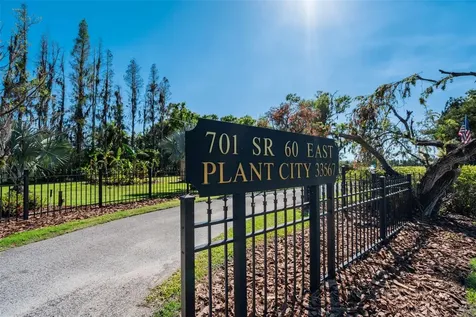 701 E 60 Highway Plant City FL 33567
