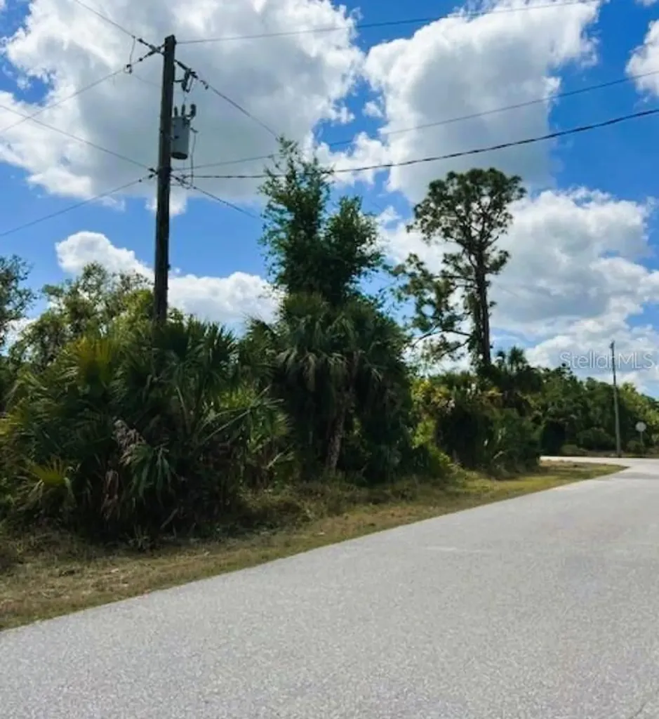 17128 Wintergarden Avenue Port Charlotte FL 33948