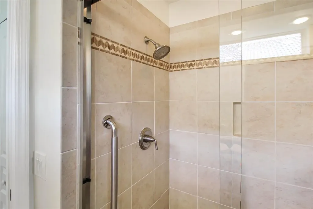 163 Braemar Avenue Venice FL 34293