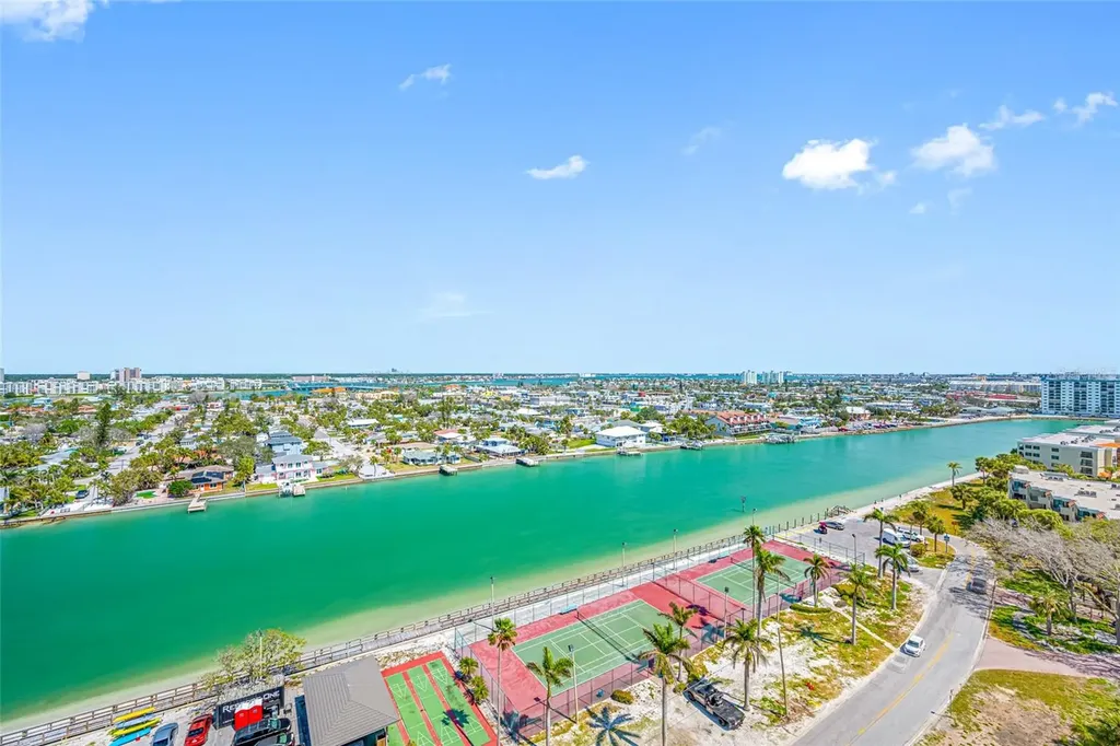 7600 Bayshore Drive Treasure Island FL 33706