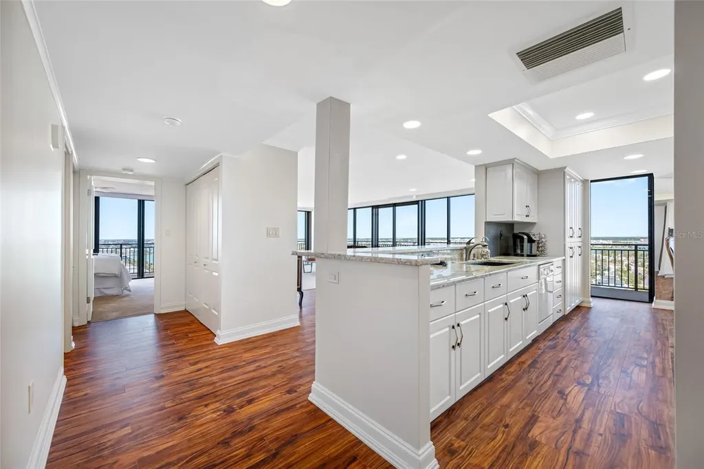 7600 Bayshore Drive Treasure Island FL 33706