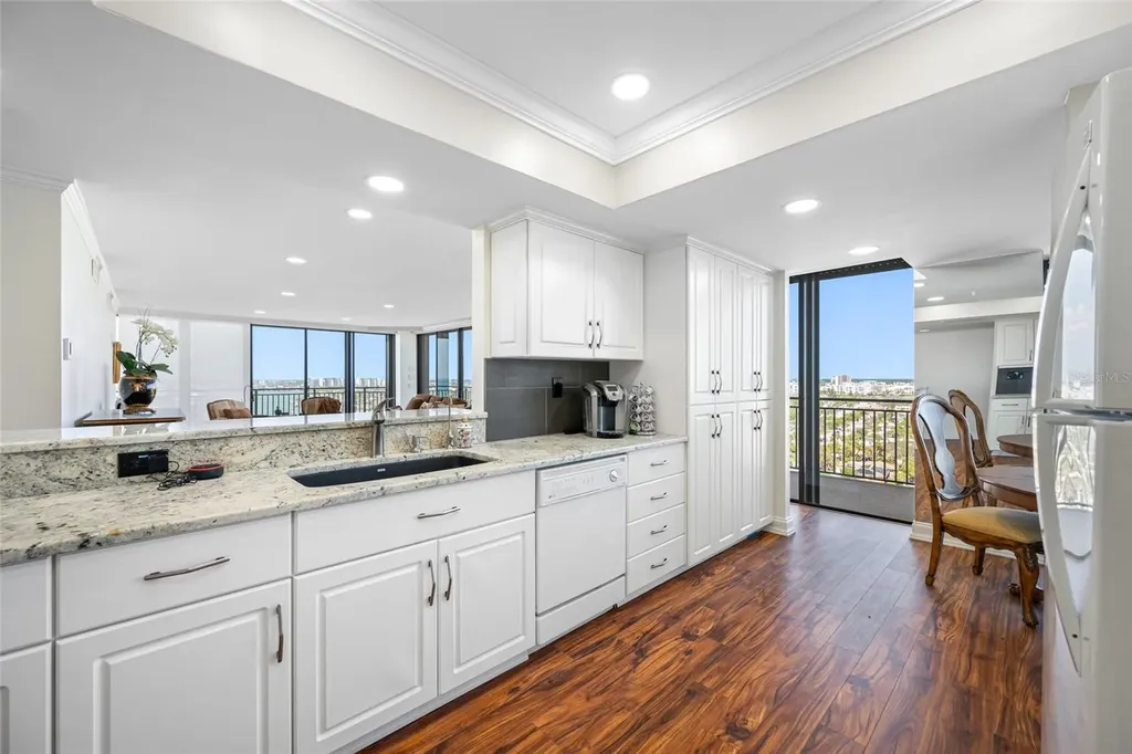 7600 Bayshore Drive Treasure Island FL 33706