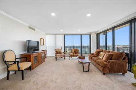 7600 Bayshore Drive Treasure Island FL 33706