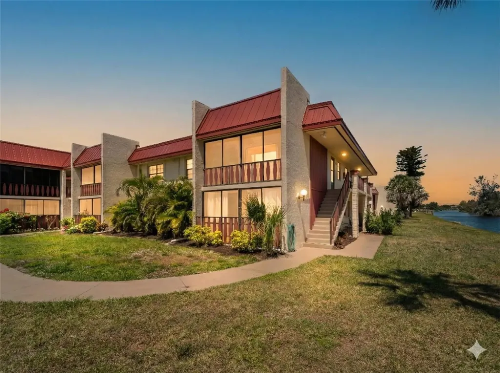 72 Boundary Boulevard Rotonda West FL 33947