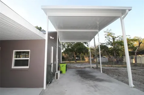 114 W Myers Boulevard Mascotte FL 34753