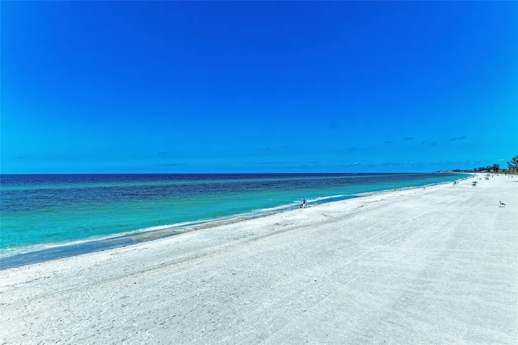 5055 Gulf Of Mexico Drive Longboat Key FL 34228